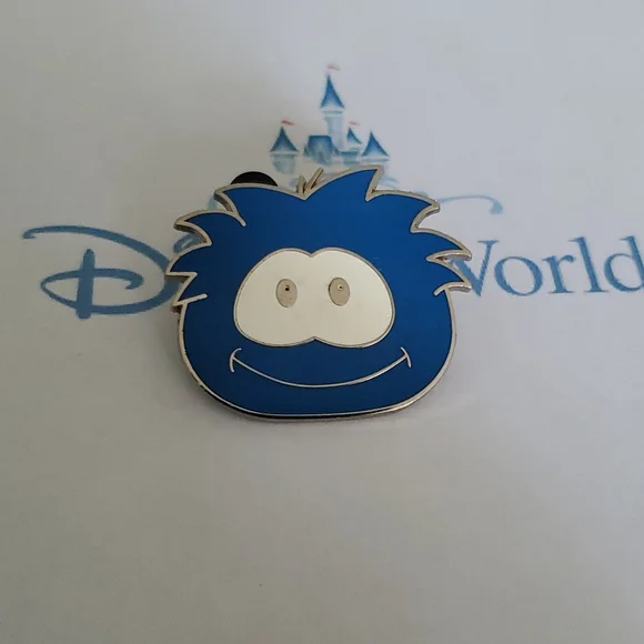 Disney Trading Pins - Picture 3 of 4